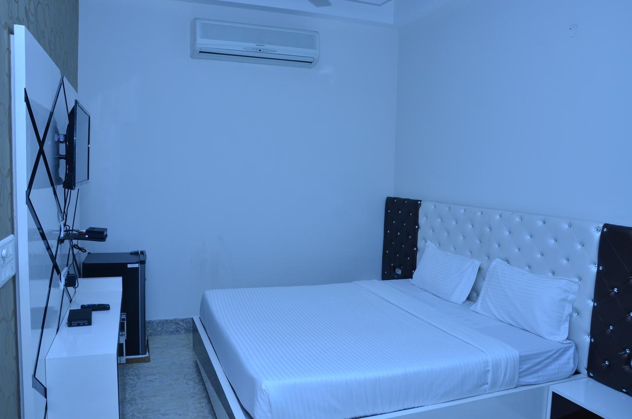 Hotel Royal International New Delhi Eksteriør billede