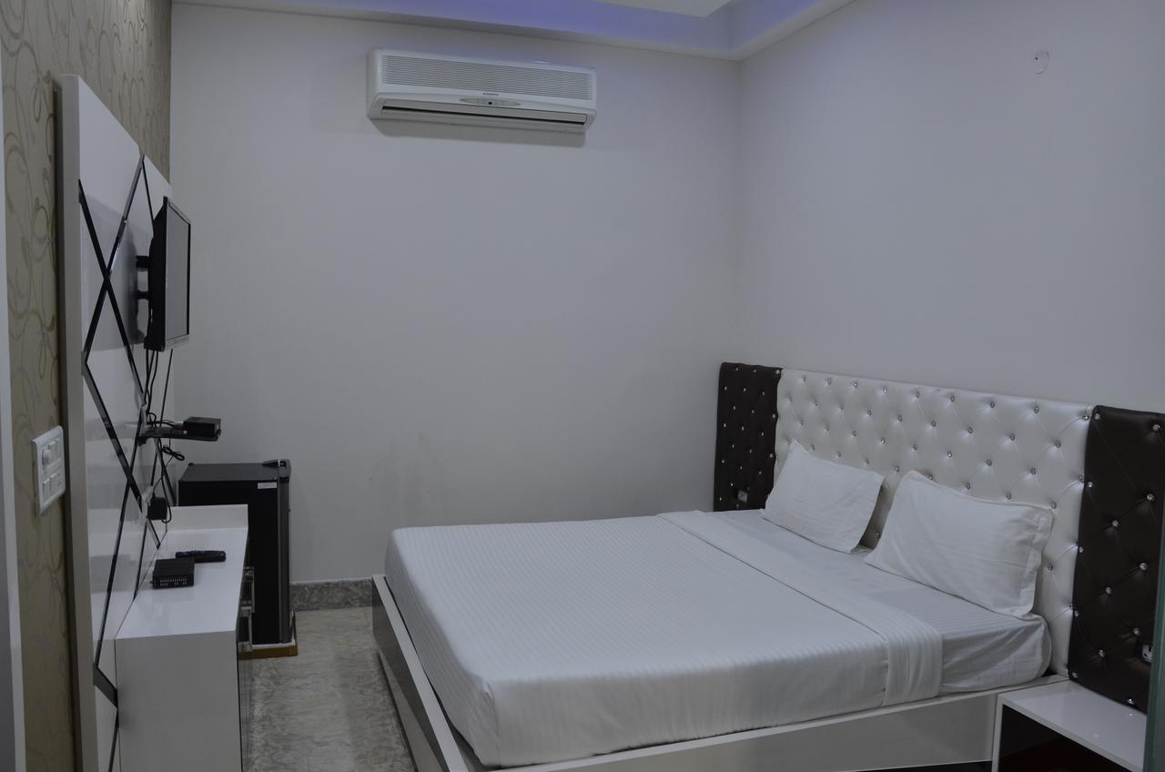 Hotel Royal International New Delhi Eksteriør billede